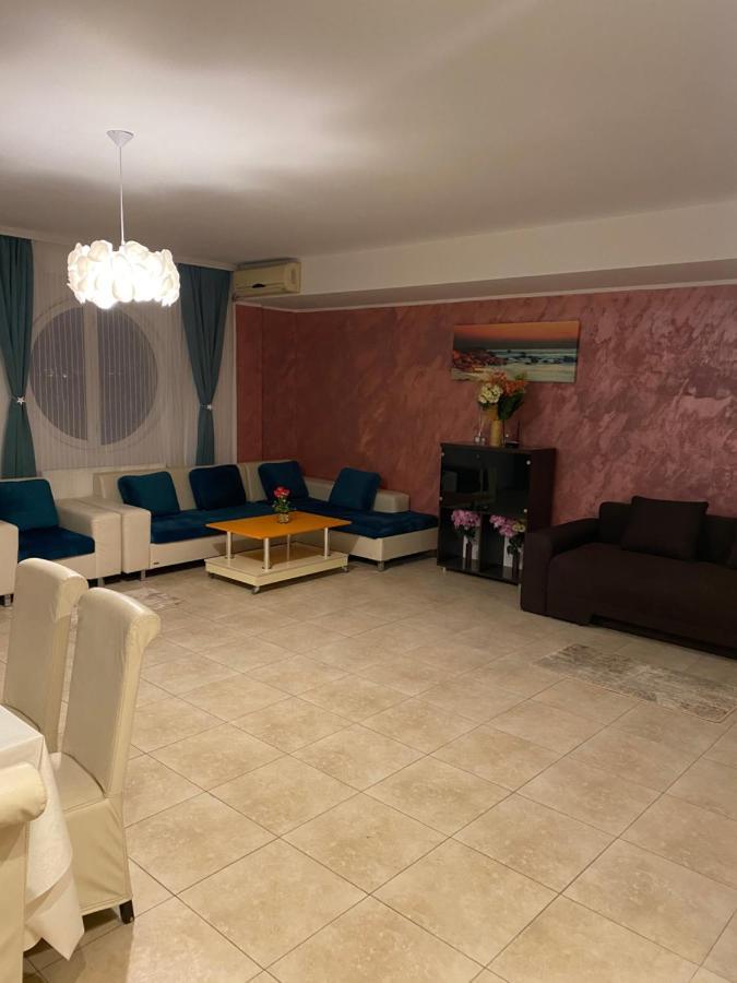 Virgo Apartaments Summer Land Mamaia Exteriör bild