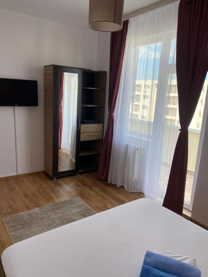 Virgo Apartaments Summer Land Mamaia Exteriör bild