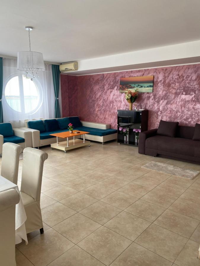 Virgo Apartaments Summer Land Mamaia Exteriör bild
