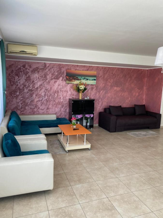 Virgo Apartaments Summer Land Mamaia Exteriör bild
